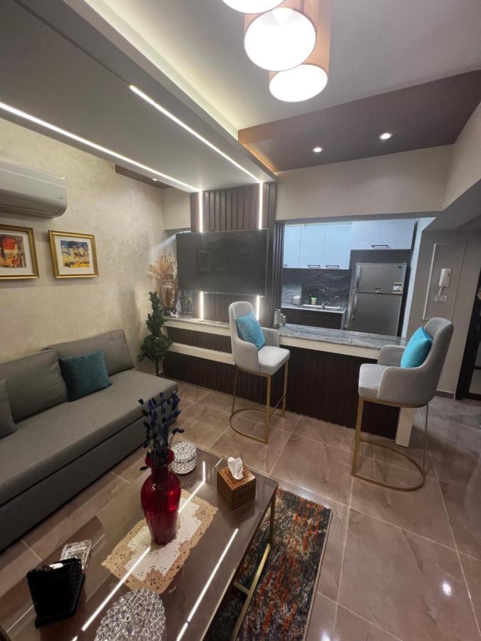 Luxury Flat With Garden And Private Entrance شقة فاخرة بحديقة و مدخل خاص Kairo Bagian luar foto