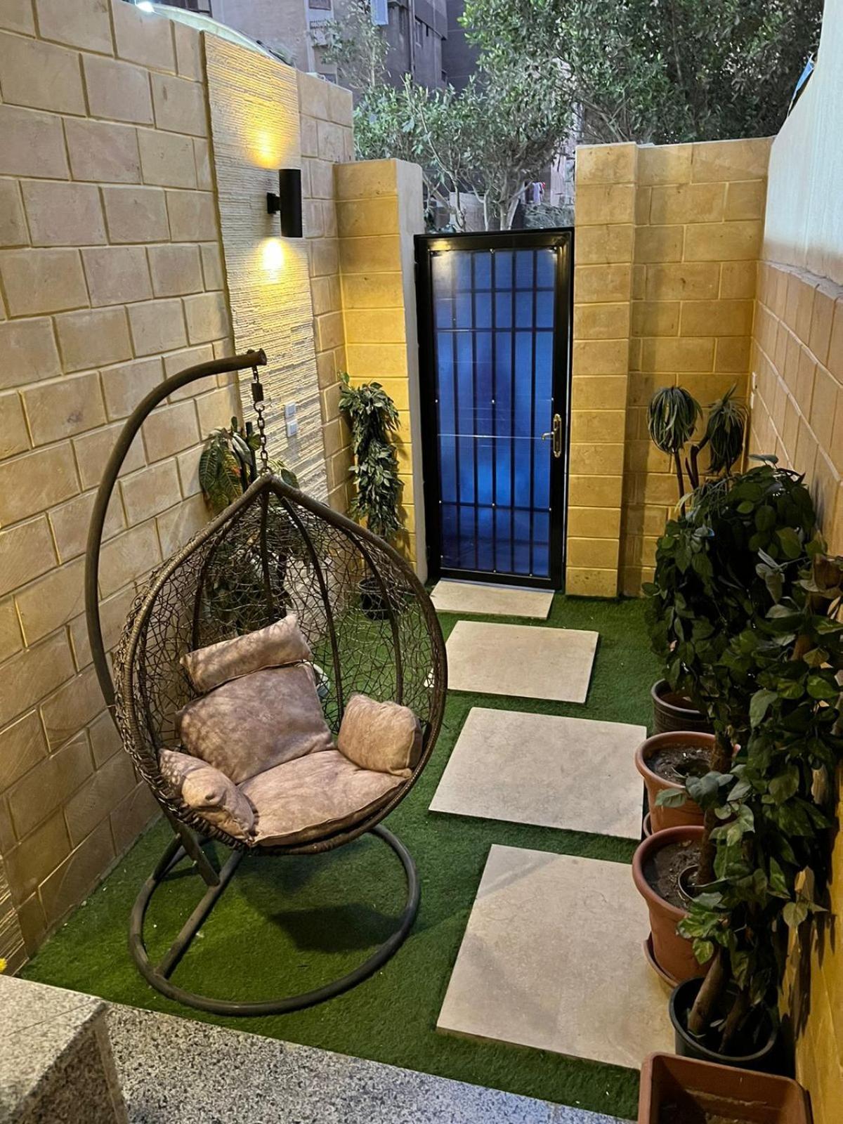 Luxury Flat With Garden And Private Entrance شقة فاخرة بحديقة و مدخل خاص Kairo Bagian luar foto